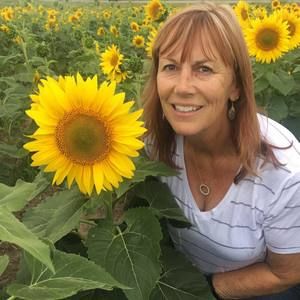 Meet your Posher, Juli